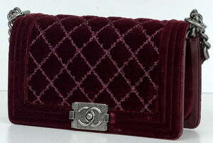 Chanel Old Medium Boy Bag in Burgundy Velvet with Ruthenium Hardware 2014 C-2